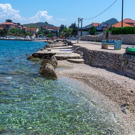 Kuca Za Odmor Dido Ive Ugljan