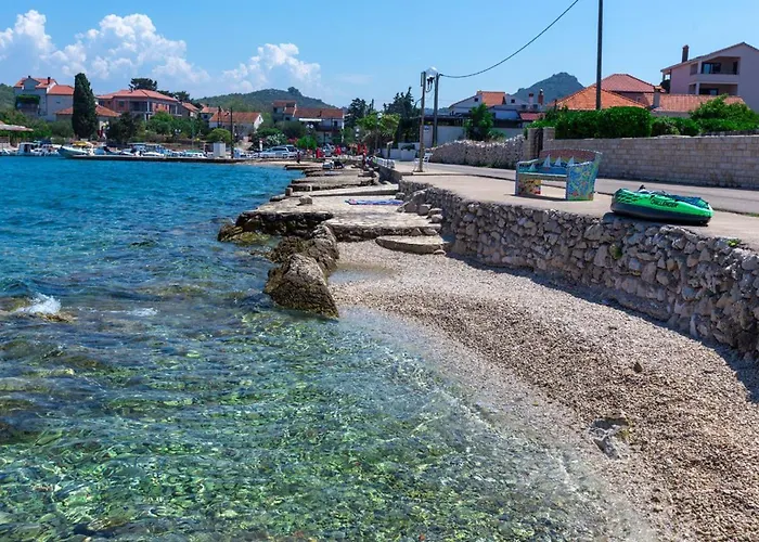 Kuca Za Odmor Dido Ive Ugljan